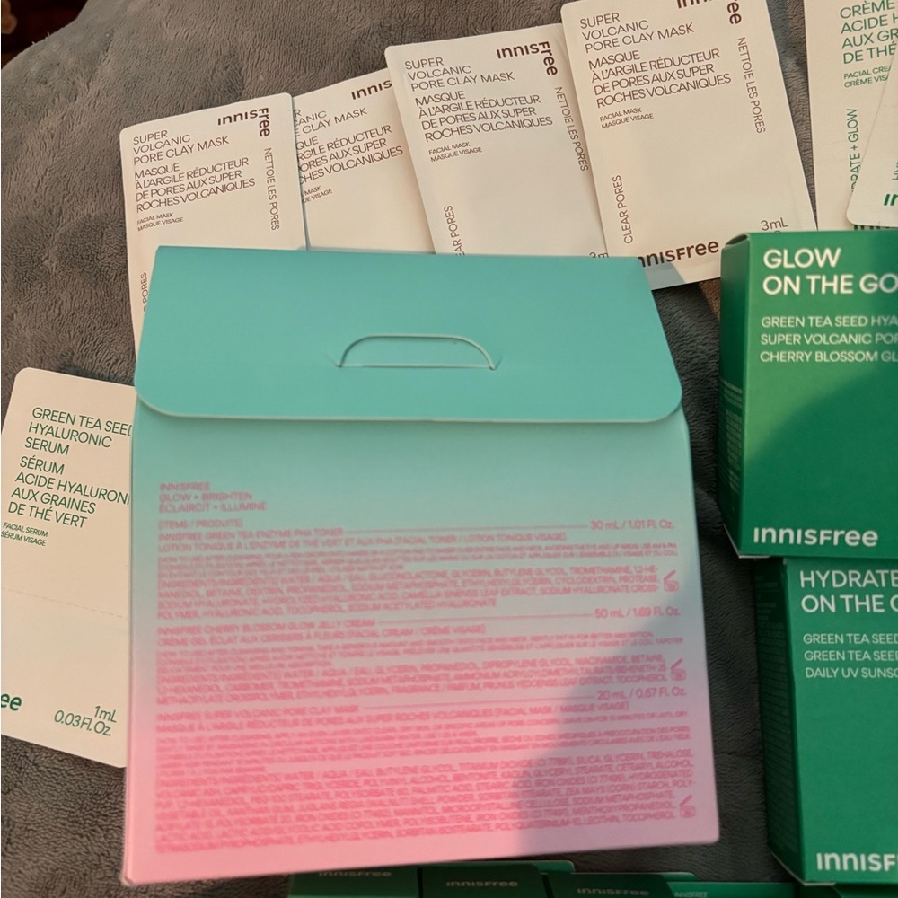 Innisfree Skincare Set - Picture 3 of 13